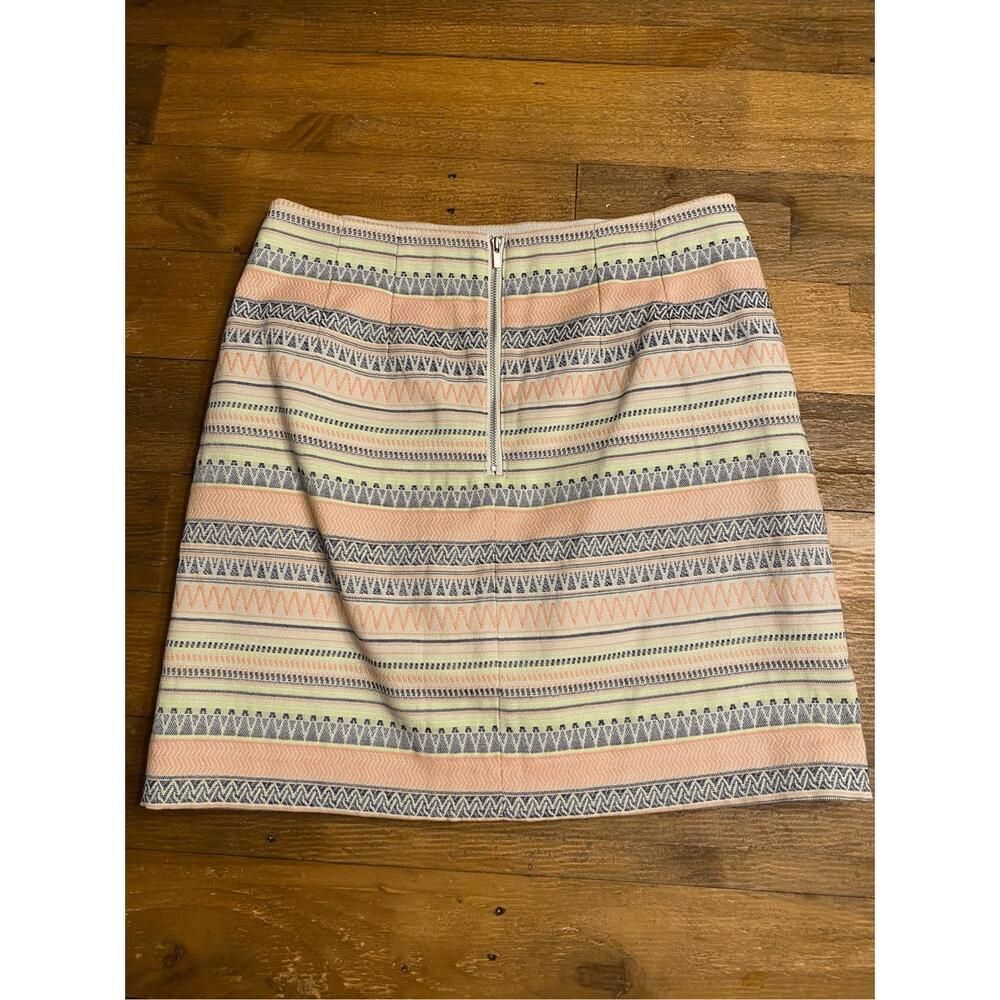 Loft Ann Taylor 6 Petite skirt beige Aztec striped pink blue - Picture 4 of 6